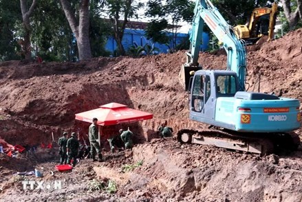 Phát hiện 8 mộ tập thể và quy tập 311 hài cốt liệt sỹ tại công viên Lê Thị Riêng