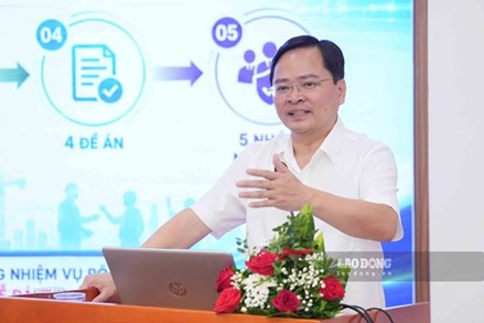 Tổng LĐLĐ Việt Nam tổ chức lớp tập huấn cán bộ công đoàn chủ chốt
