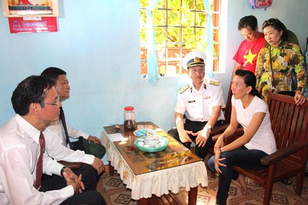 Thành phố Hồ Chí Minh: Huy động nguồn lực chăm lo cán bộ, chiến sĩ, đồng bào biên giới, hải đảo