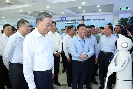 Đổi mới quản trị quốc gia dựa trên khoa học, công nghệ, đổi mới sáng tạo và chuyển đổi số - Khâu đột phá tạo lập năng lực phát triển mới