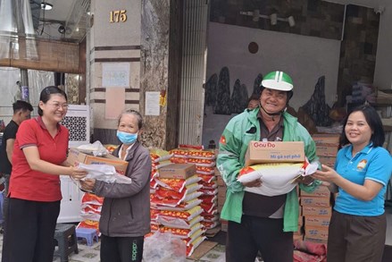 Thành phố Hồ Chí Minh lan tỏa nghĩa tình trong dịp Tết Độc lập