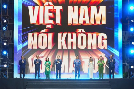 Tổng LĐLĐ Việt Nam phát động chiến dịch “Công nhân Việt Nam nói không với ma túy”