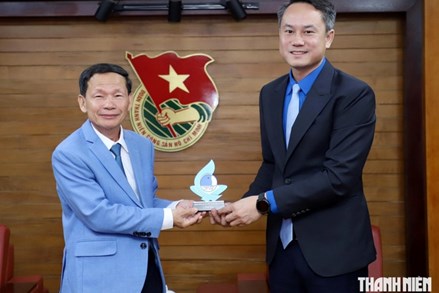Trung ương Đoàn TNCS Hồ Chí Minh tiếp xã giao đoàn bác sĩ tình nguyện của Campuchia