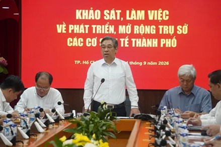 Thành phố Hồ Chí Minh: Chủ tịch Ủy ban MTTQ Việt Nam thành phố khảo sát và làm việc về phát triển, mở rộng trụ sở các cơ sở y tế trên địa bàn