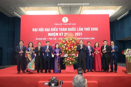 Phó Bí thư Đảng ủy MTTQ, các đoàn thể Trung ương Nguyễn Thái Học dự Đại hội đại biểu toàn quốc Tổng Hội Y học Việt Nam