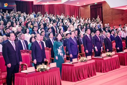 Chủ tịch Quốc hội Trần Thanh Mẫn dự Lễ kỷ niệm 150 năm Ngày sinh Cụ Huỳnh Thúc Kháng