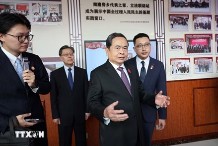 Chủ tịch Quốc hội Trần Thanh Mẫn thăm mô hình lập pháp ở Bắc Kinh, Trung Quốc