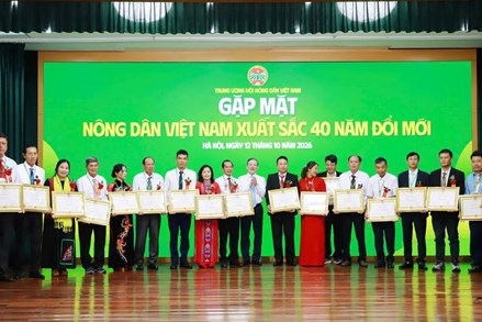 Trung ương Hội Nông dân Việt Nam gặp mặt 96 Nông dân Việt Nam xuất sắc 40 năm Đổi mới