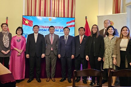 Tây Ninh: Chủ tịch Ủy ban MTTQ Việt Nam tỉnh tham dự Diễn đàn Du lịch Việt Nam – Áo 