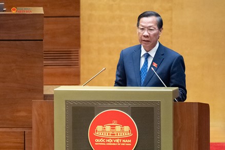 Kiên định giữ vững ổn định kinh tế vĩ mô, coi đây là điều kiện tiên quyết của tăng trưởng cao