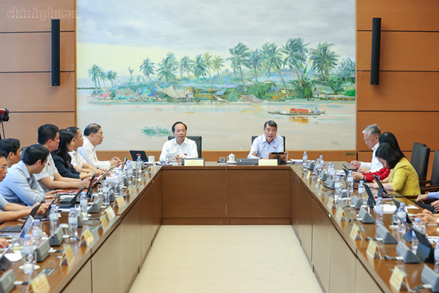 Thủ tướng: Kiên định kiểm soát lạm phát để người dân được hưởng thành quả từ tăng trưởng