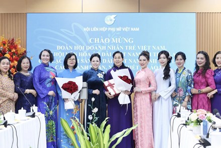 Trung ương Hội LHPN Việt Nam tiếp đoàn đại biểu từ Khỏn Kèn, Thái Lan