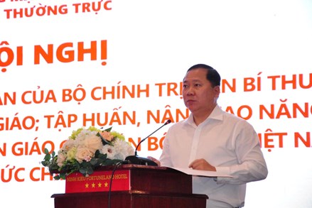 Nâng cao năng lực công tác dân tộc, tôn giáo cho cán bộ Mặt trận và các tổ chức chính trị - xã hội