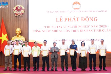 Huy động nguồn lực chăm lo hộ nghèo, gia đình chính sách và người có công
