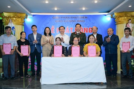 Ninh Bình: Chung tay bảo vệ môi trường, ứng phó với biến đổi khí hậu