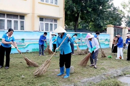 Chung tay bảo vệ môi trường xây dựng nếp sống văn minh, hiện đại
