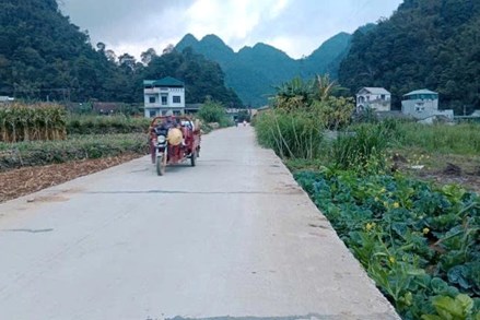 Cao Bằng: Xuân về trên những con đường nông thôn mới