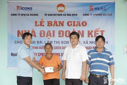 Chủ động vận động nguồn lực xây nhà cho người nghèo