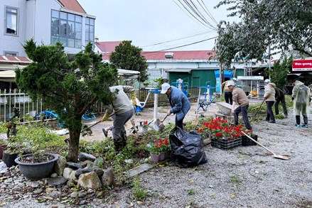 Đồng bào dân tộc thiểu số chung tay xây dựng Lâm Đồng xanh, sạch, đẹp