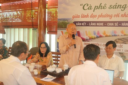 Khi lãnh đạo phường “cà phê sáng với dân”