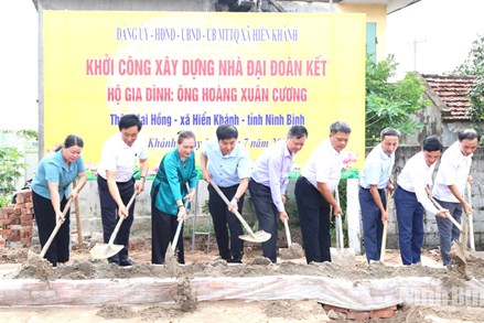 Xã Hiển Khánh (tỉnh Ninh Bình) tổ chức lễ phát động và khởi công xây dựng nhà Đại đoàn kết cho hộ nghèo, cận nghèo, có hoàn cảnh khó khăn