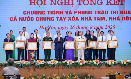 Thủ tướng Phạm Minh Chính: Hoàn thành xóa nhà tạm, nhà dột nát là công trình quốc gia đặc biệt của ý Đảng, lòng Dân