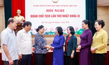 Hội nghị Đoàn Chủ tịch Ủy ban Trung ương Mặt trận Tổ quốc Việt Nam lần thứ nhất khóa XI