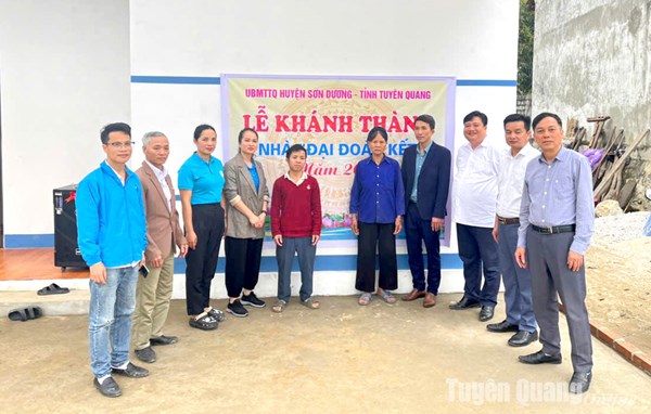 Tuyên Quang: Khánh thành và khởi công nhà Đại đoàn kết tại huyện Sơn Dương