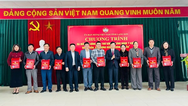 Ủy ban Mặt trận Tổ quốc Việt Nam tỉnh Lạng Sơn thực hiện thí điểm mô hình hòm thư góp ý "Lắng nghe ý kiến Nhân dân, tham gia xây dựng Đảng, chính quyền".