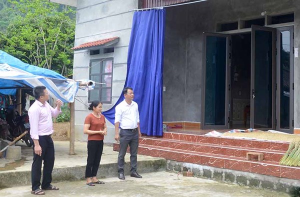 Huy động nguồn lực xóa nhà tạm ở Hàm Yên