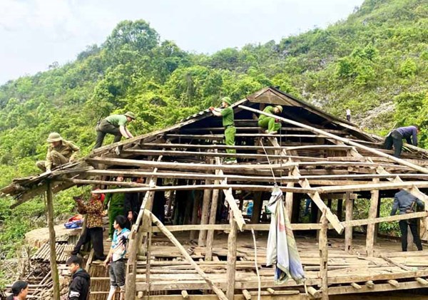 Huyện Bảo Lạc sáng tạo trong thực hiện xóa nhà tạm, nhà dột nát