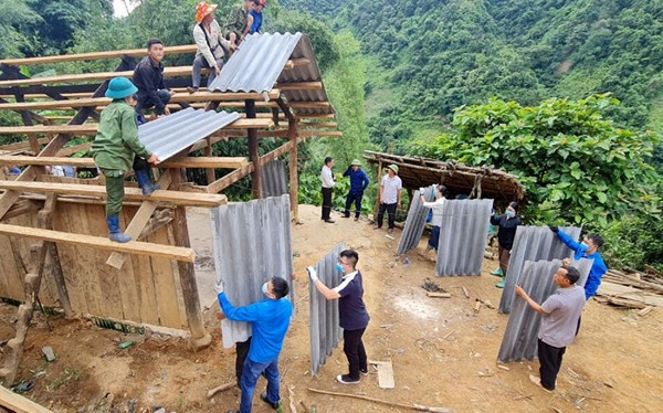 Xóa nhà tạm, nhà dột nát ở Yên Bái: Nhờ nhân dân đồng lòng