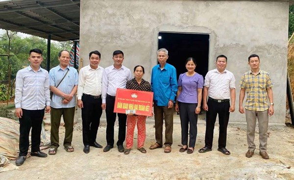 Tỉnh Hòa Bình hoàn thành chương trình xóa nhà tạm, nhà dột nát