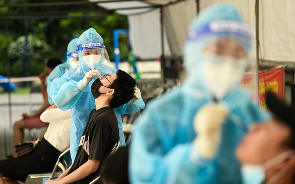 Ngày 8/10: Cả nước đã tiêm trên 51,4 triệu mũi vaccine; thêm gần 400.000 liều Pfizer về đến Hà Nội