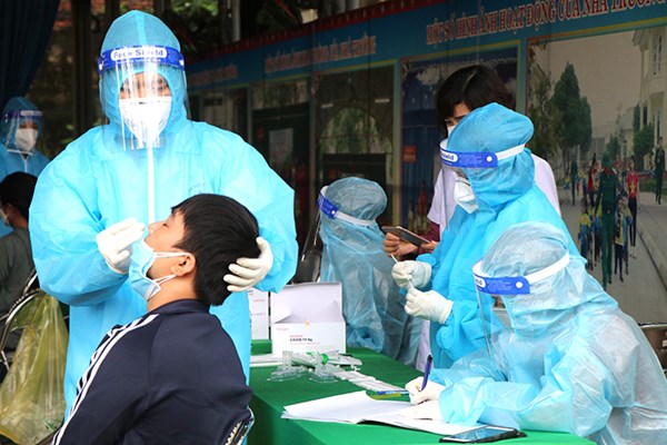Nhiều địa phương xuất hiện ổ dịch mới, lo ngại dịch lây lan trên diện rộng