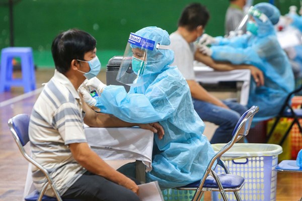 Bộ Y tế ban hành giấy chứng nhận tiêm gồm 7 mũi vắc xin Covid-19