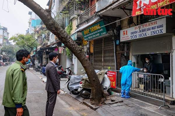 Ngày 14/1: Có 16.040 ca mắc COVID-19, Hà Nội lần đầu vượt mốc 3.000 ca