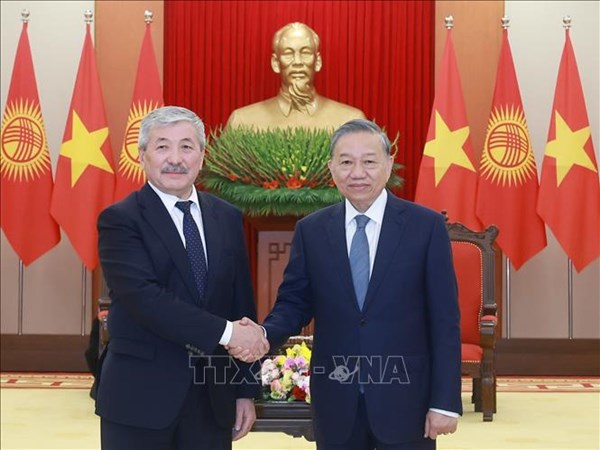 Tổng Bí thư Tô Lâm tiếp Thủ tướng Kyrgyzstan