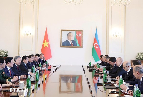 Tuyên bố chung về việc thiết lập quan hệ Đối tác Chiến lược giữa Việt Nam - Azerbaijan