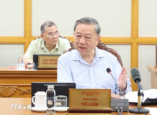 Tổng Bí thư: Bố trí, sắp xếp cán bộ đúng nguyên tắc, không để phát sinh vấn đề phức tạp nội bộ