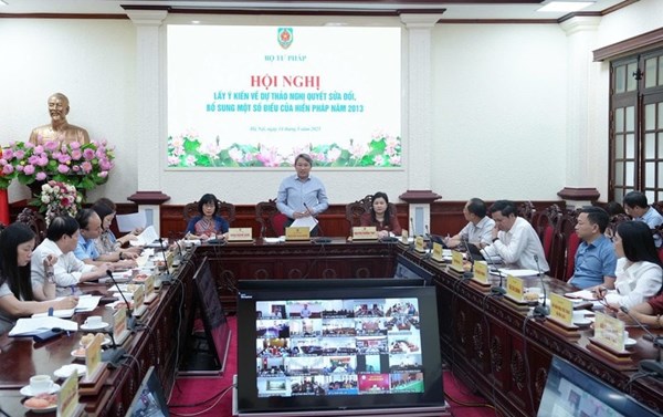 99,75% ý kiến tán thành với nội dung dự thảo Nghị quyết sửa đổi, bổ sung một số điều của Hiến pháp năm 2013