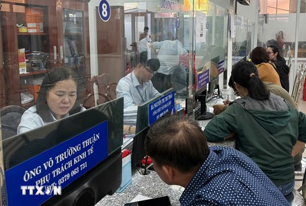 Công điện số 93/CĐ-TTg: Đẩy nhanh tiến độ thực hiện chính sách, chế độ đối với CBCCVC khi sắp xếp bộ máy