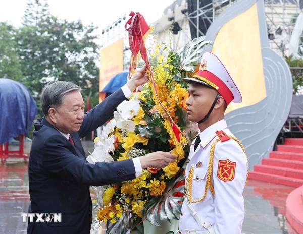 Lễ kỷ niệm 110 năm Ngày sinh Tổng Bí thư Nguyễn Văn Linh
