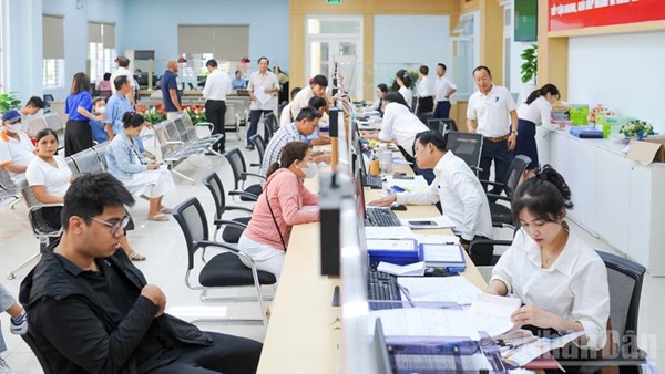 Luật Cán bộ, công chức 2025 có hiệu lực thi hành từ ngày 1/7/2025