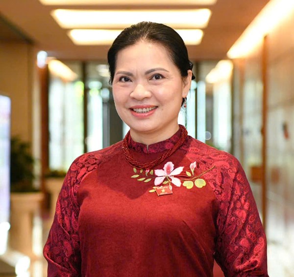 Tiểu sử đồng chí Hà Thị Nga, Phó Chủ tịch Ủy ban Trung ương MTTQ Việt Nam
