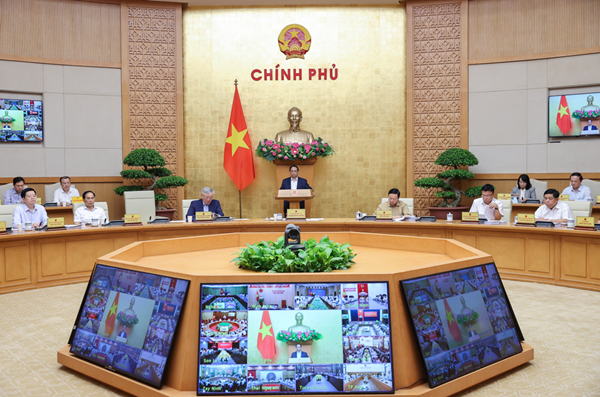 Nỗ lực cao nhất, phấn đấu hoàn thành thắng lợi các chỉ tiêu phát triển KT-XH năm 2025