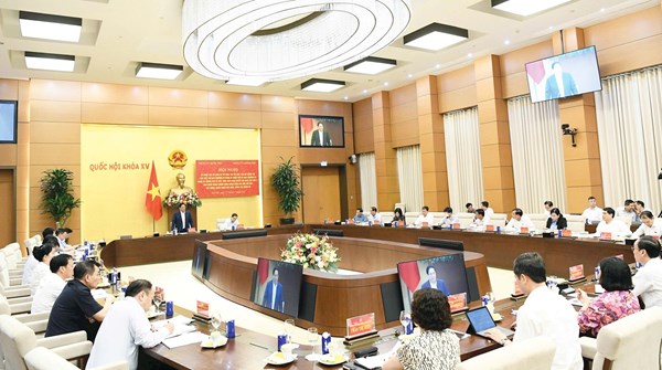 Tổ công tác số 2090 và Tổ công tác số 2091 của Bộ Chính trị làm việc với các Ban Thường vụ Đảng ủy Quốc hội, Chính phủ