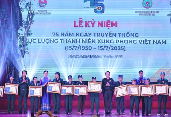 Lễ Kỷ niệm 75 năm Ngày truyền thống Lực lượng Thanh niên xung phong Việt Nam 