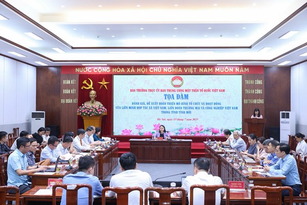 Đánh giá, đề xuất hoàn thiện mô hình tổ chức, hoạt động của các tổ chức hội được Đảng, Nhà nước giao nhiệm vụ