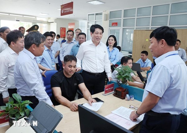 Chủ tịch nước Lương Cường dự sinh hoạt chuyên đề tại Quảng Ninh